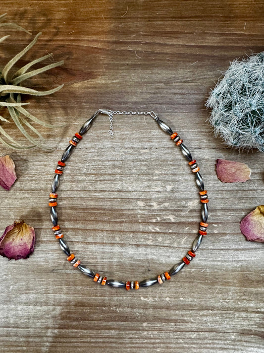 Torpedo choker Sterling Silver Pearls and Orange Spiny